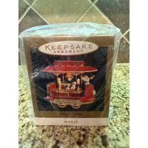 NISP 1994 Hallmark Keepsake Kringle Trolley Magic Ornament New Sealed Light Up